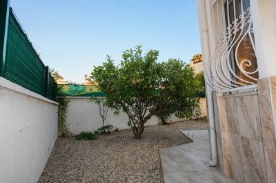 Exterior 9