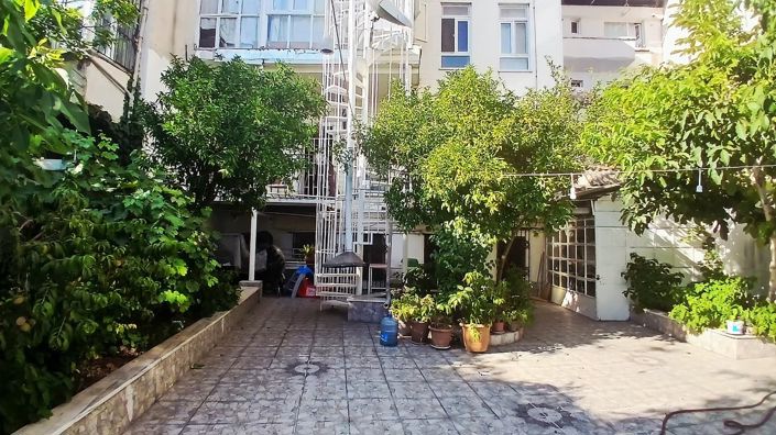 Image No.10-8 Bed House/Villa for sale