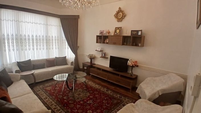 Image No.13-8 Bed House/Villa for sale