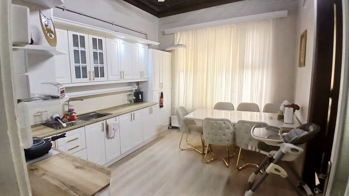 Image No.19-8 Bed House/Villa for sale