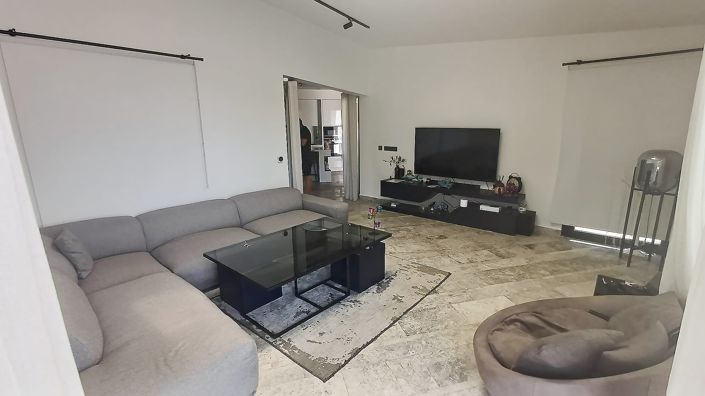 Image No.17-5 Bed House/Villa for sale