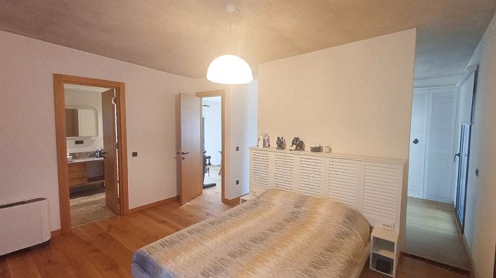 Image No.25-5 Bed House/Villa for sale
