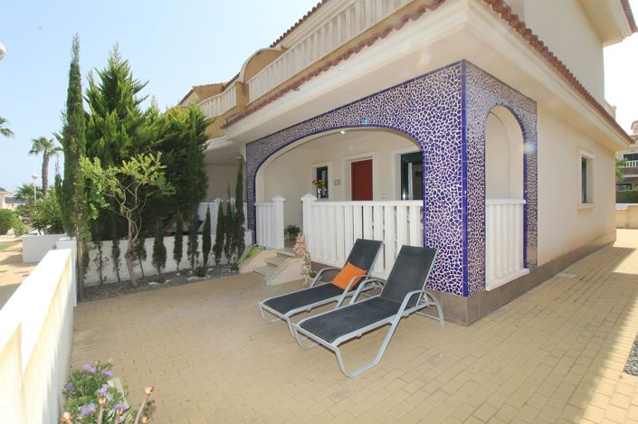 Image No.2-3 Bed House/Villa for sale