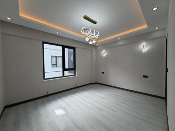 Interior 7