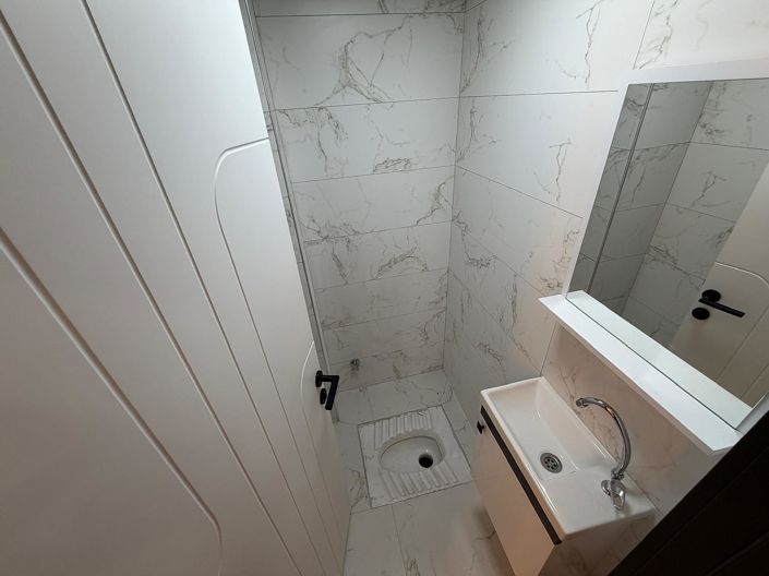 Image No.17-2 Bed Apartment for sale