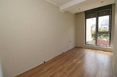 Interior 3
