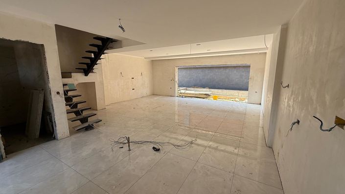 Image No.31-4 Bed House/Villa for sale