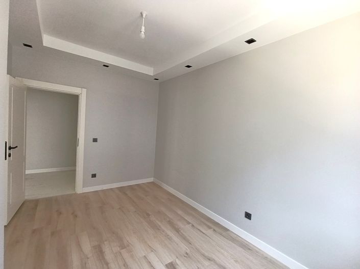 Image No.19-3 Bed Apartment for sale