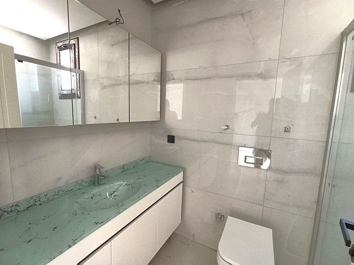 Image No.22-3 Bed Apartment for sale
