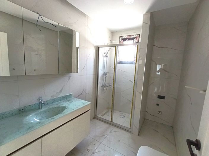 Image No.23-3 Bed Apartment for sale