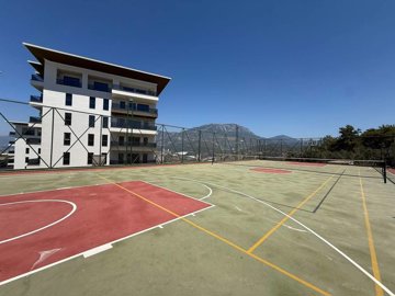 Exterior 13