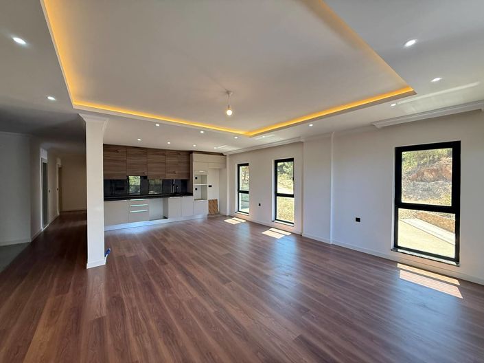 Image No.19-3 Bed Apartment for sale