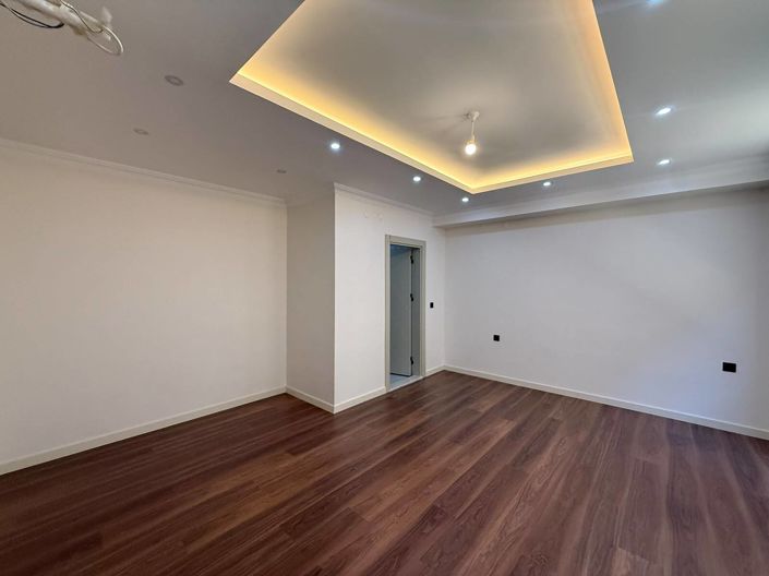 Image No.23-3 Bed Apartment for sale