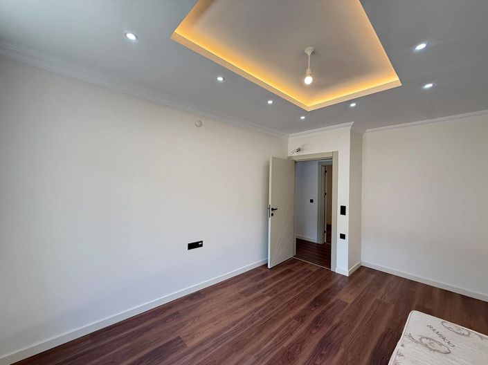 Image No.25-3 Bed Apartment for sale