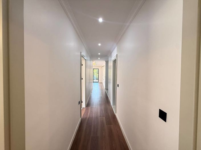 Image No.28-3 Bed Apartment for sale