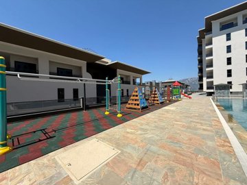 Exterior 8