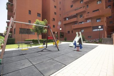 Exterior 4