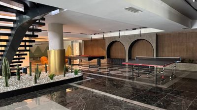Exterior 14
