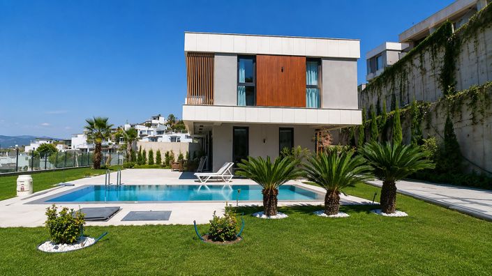 Image No.4-2 Bed House/Villa for sale