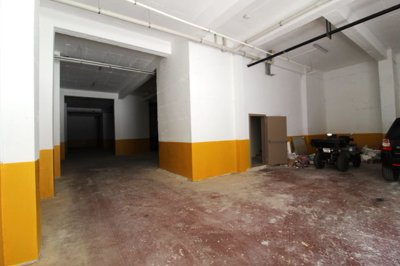 Exterior 11