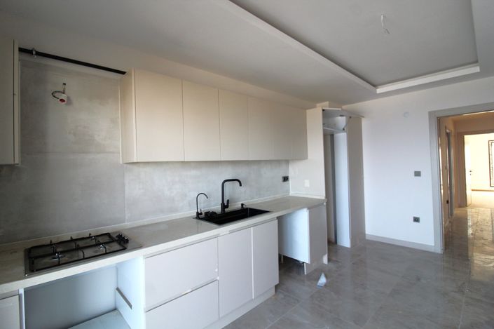 Image No.22-5 Bed Apartment for sale