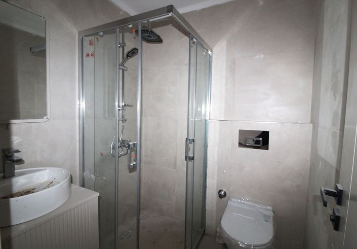 Image No.37-5 Bed Apartment for sale