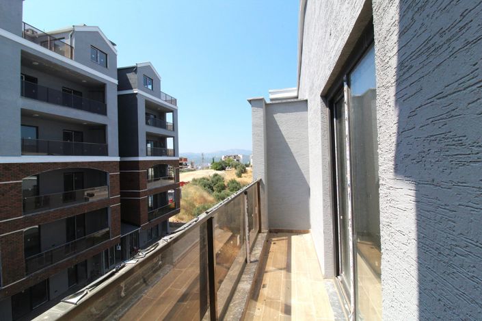 Image No.44-5 Bed Apartment for sale
