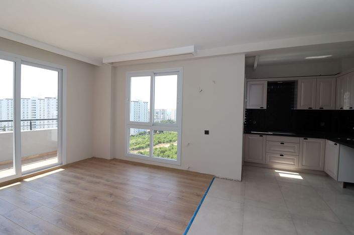 Image No.12-1 Bed Apartment for sale