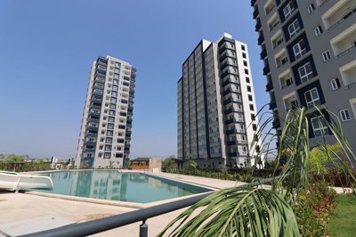 Exterior 5