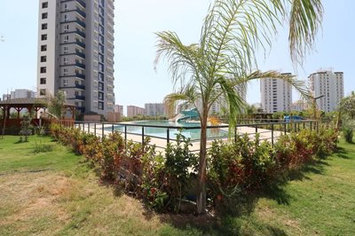 Exterior 9