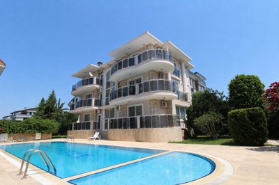 Exterior 1