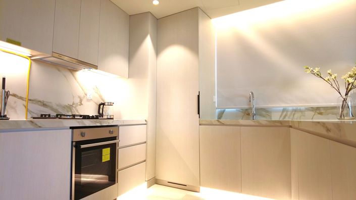 Image No.18-5 Bed Apartment for sale