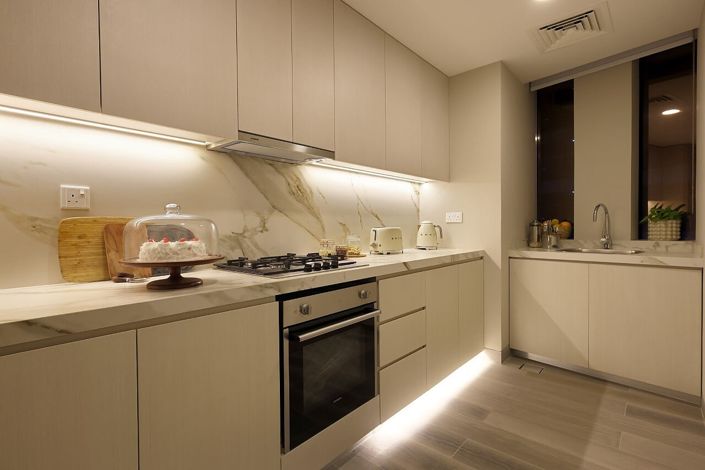 Image No.23-5 Bed Apartment for sale
