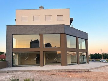 Exterior 2