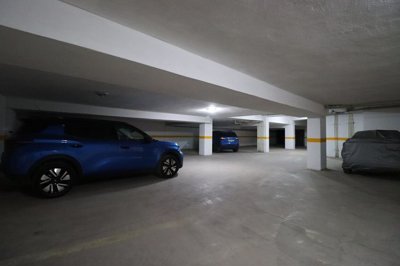 Exterior 11