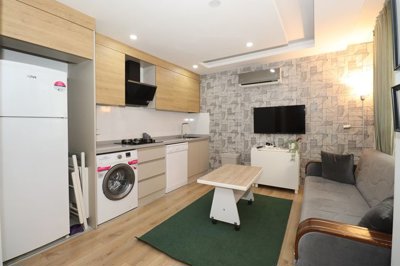 Interior 3