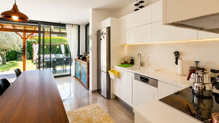 Image No.18-4 Bed House/Villa for sale