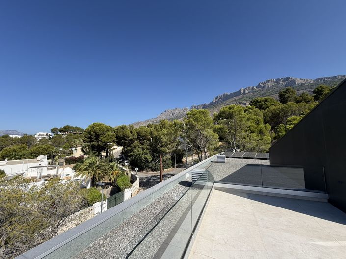 Image No.15-4 Bed House/Villa for sale