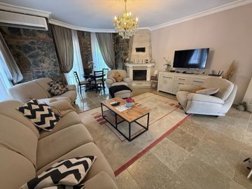 Interior 1