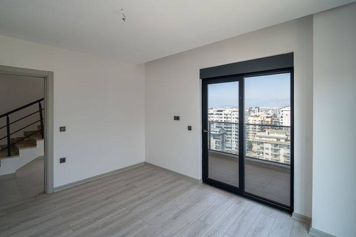 Image No.39-3 Bed Apartment for sale