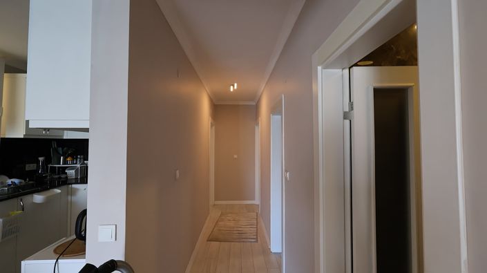 Image No.20-3 Bed Apartment for sale