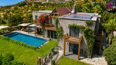 Exterior 11