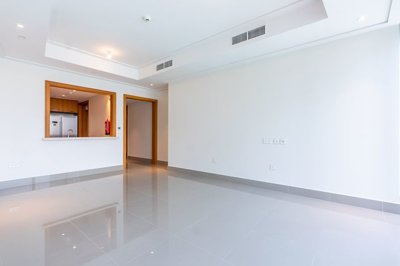 Interior 6