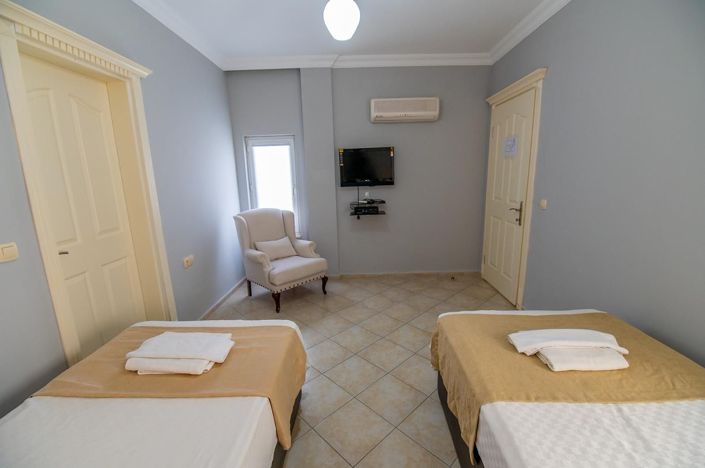 Image No.17-5 Bed House/Villa for sale