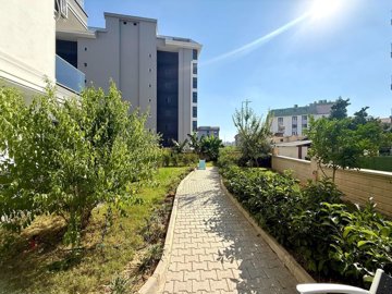 Exterior 5