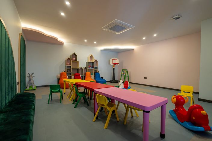 Image No.11-4 Bed Apartment for sale