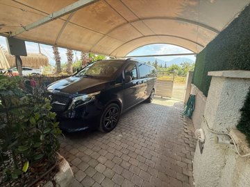 Exterior 6