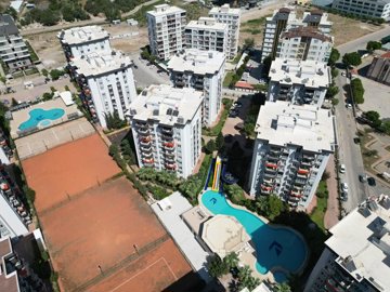 Exterior 6