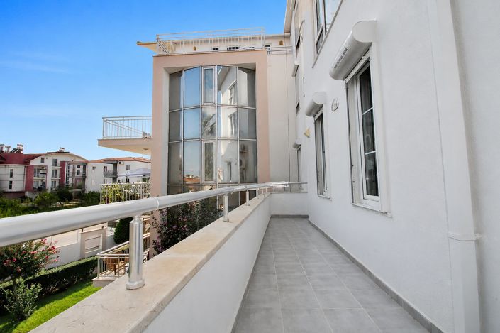Image No.33-2 Bed Apartment for sale