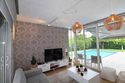 Interior 2
